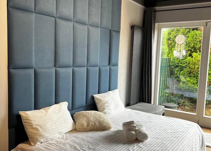 Apartman & Terrace Prŭhonice